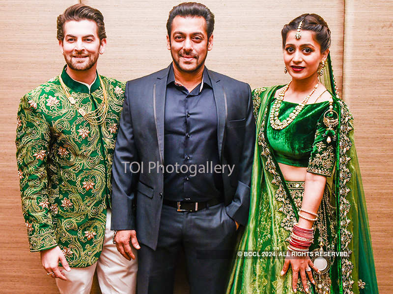 Salman, Big B & Rekha bless newly-wed Neil, Rukmini!