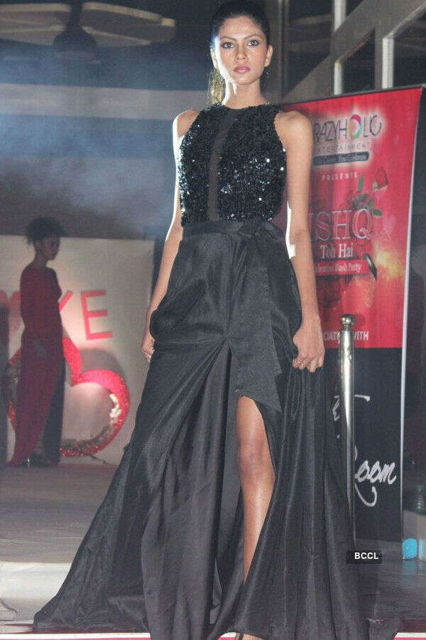 Avani Modi walks for Ashfaque Ahmed