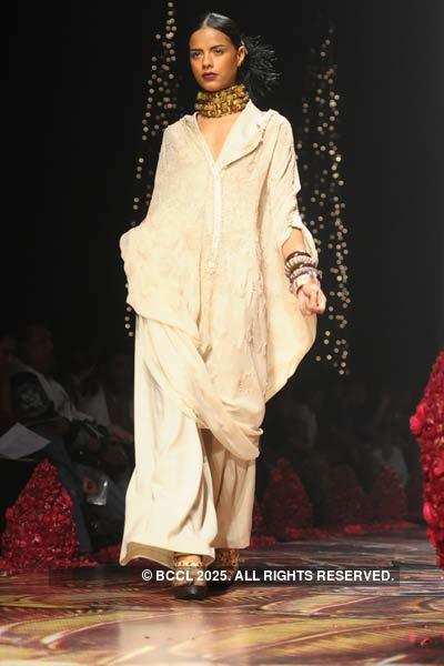 WIFW '10: Tarun Tahiliani