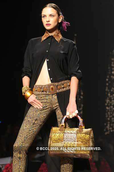 WIFW '10: Tarun Tahiliani