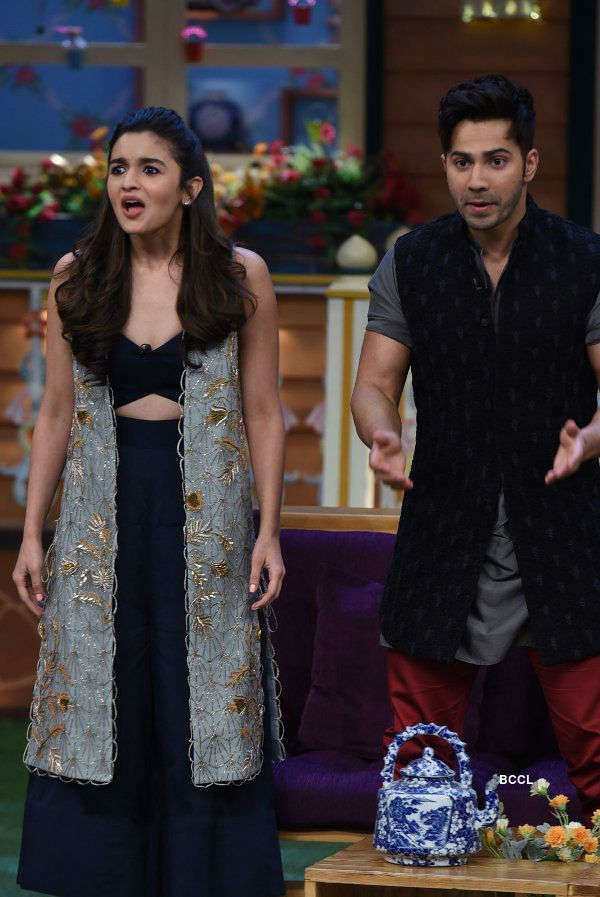 alia bhatt dress in kapil sharma show for badrinath ki dulhania