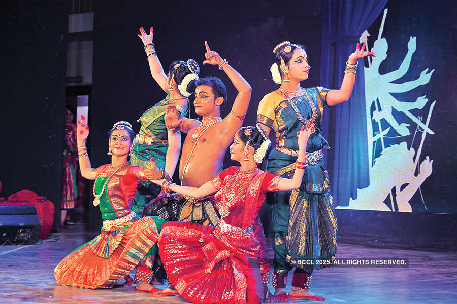 Classical dance performance in the city