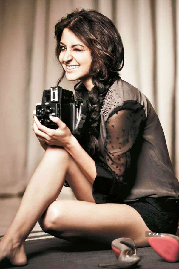 After Kareena, Anushka Sharma wants to do a chick flick!