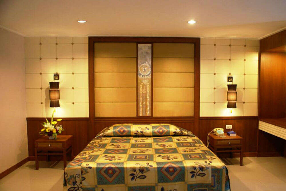 Royal Twins Palace Hotel 33961347