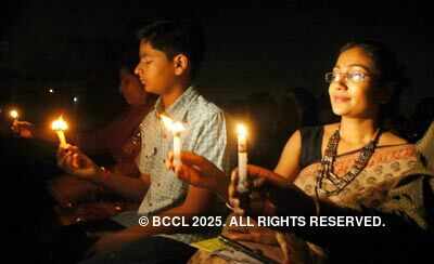 Earth Hour at India Gate