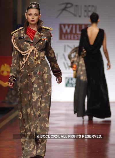 WIFW '10: Ritu Beri