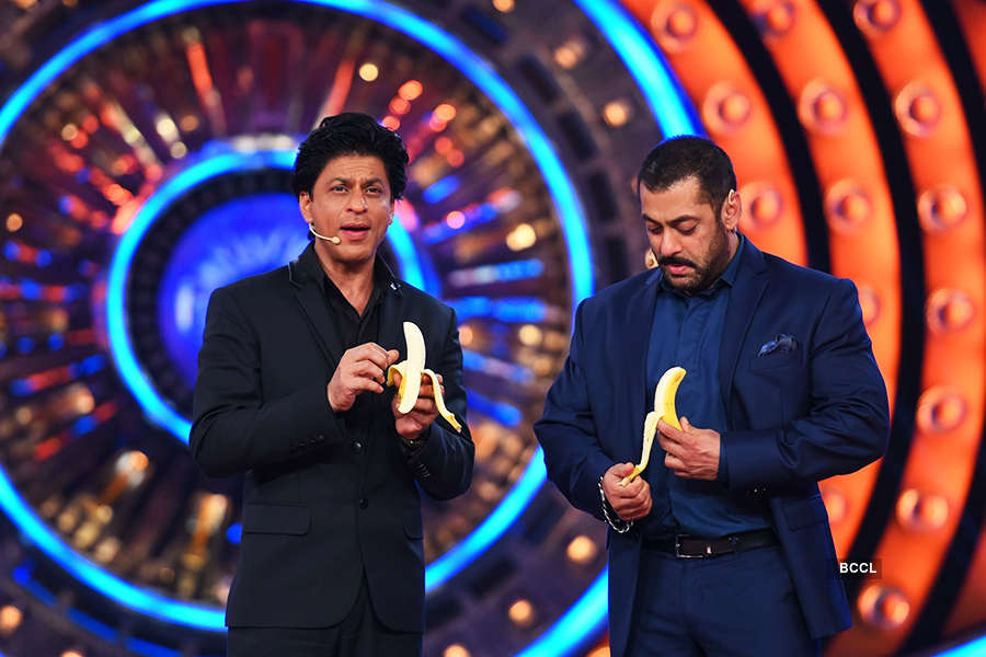 Salman shot a cameo in SRK's next?