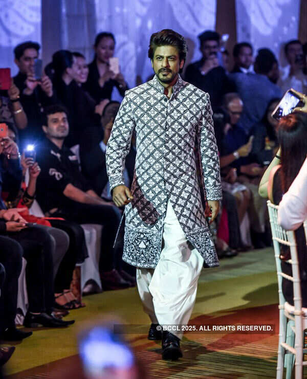 SRK owned the ramp