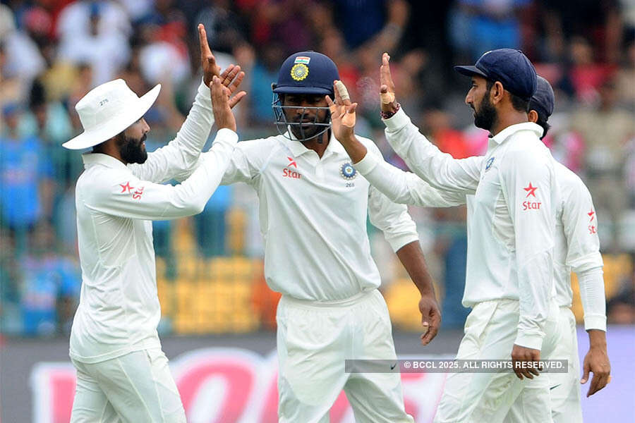 Dismissal of Mitchell Starc