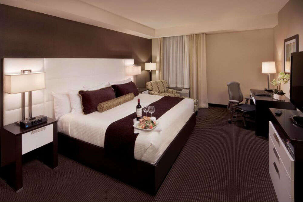 Best Western Premier Hotel 89932186