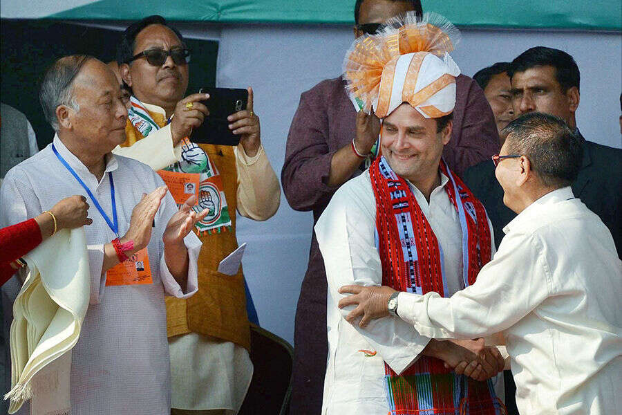 Okram Ibobi Singh with Rahul Gandhi