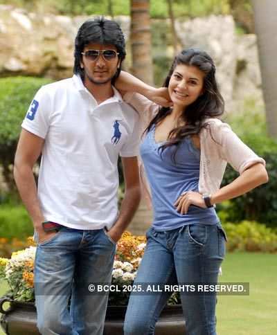 Riteish, Jacqueline in B'lore