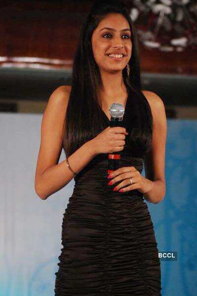 PFMI '10: Elegant wear