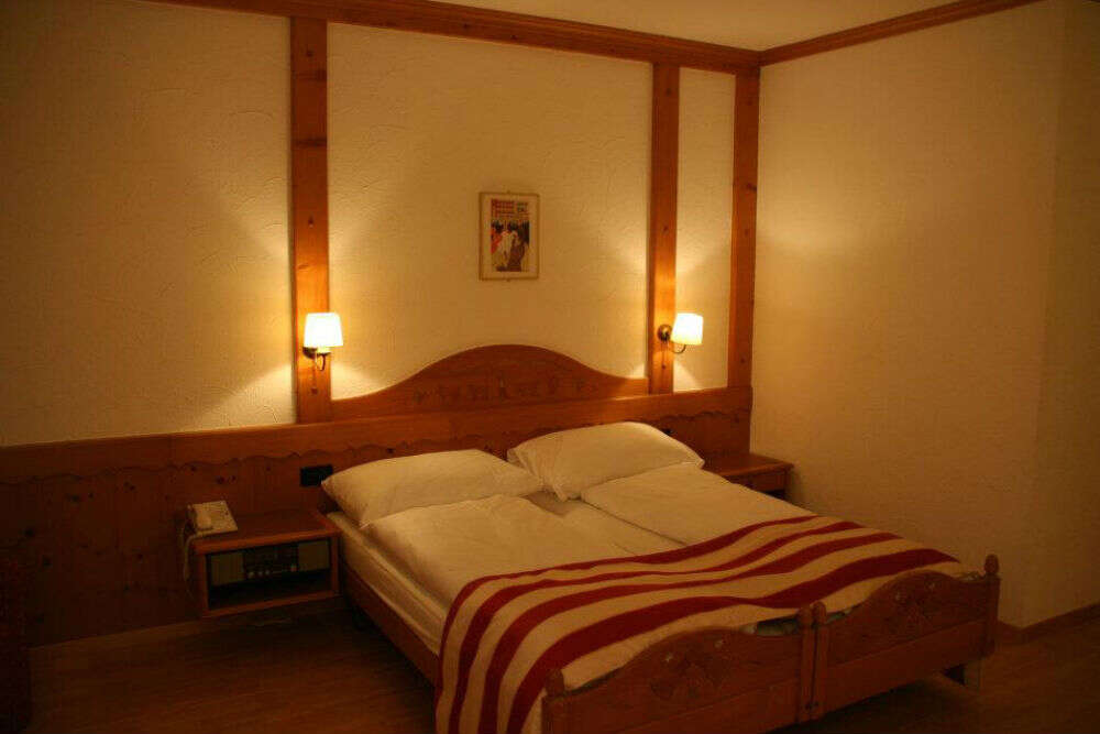 hotel ambassador