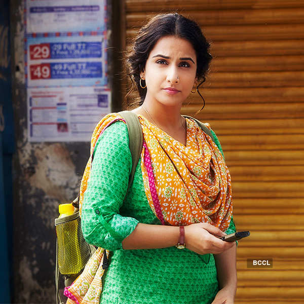 Shame! A fan touched Vidya Balan without her consent