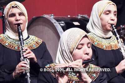 Egyptian blind girls' performance