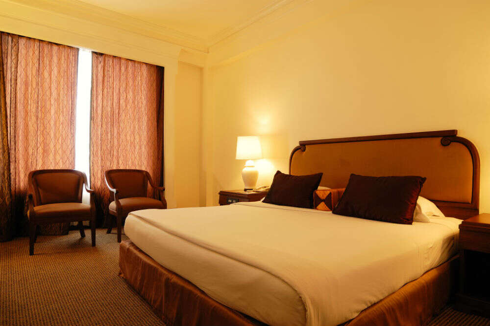 Hotel Family Home