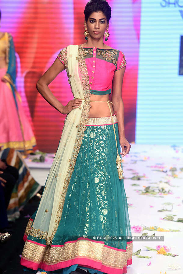 Sravanthi M showcases a creation by Sagar Tenali
