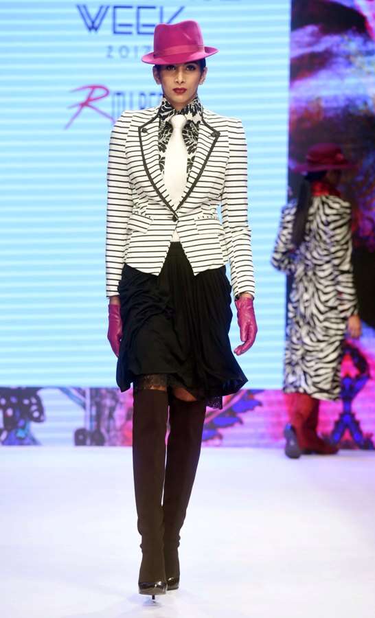 Turning heads with ease, model looks beautiful