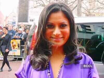 It's A Wonderful Afterlife' in London