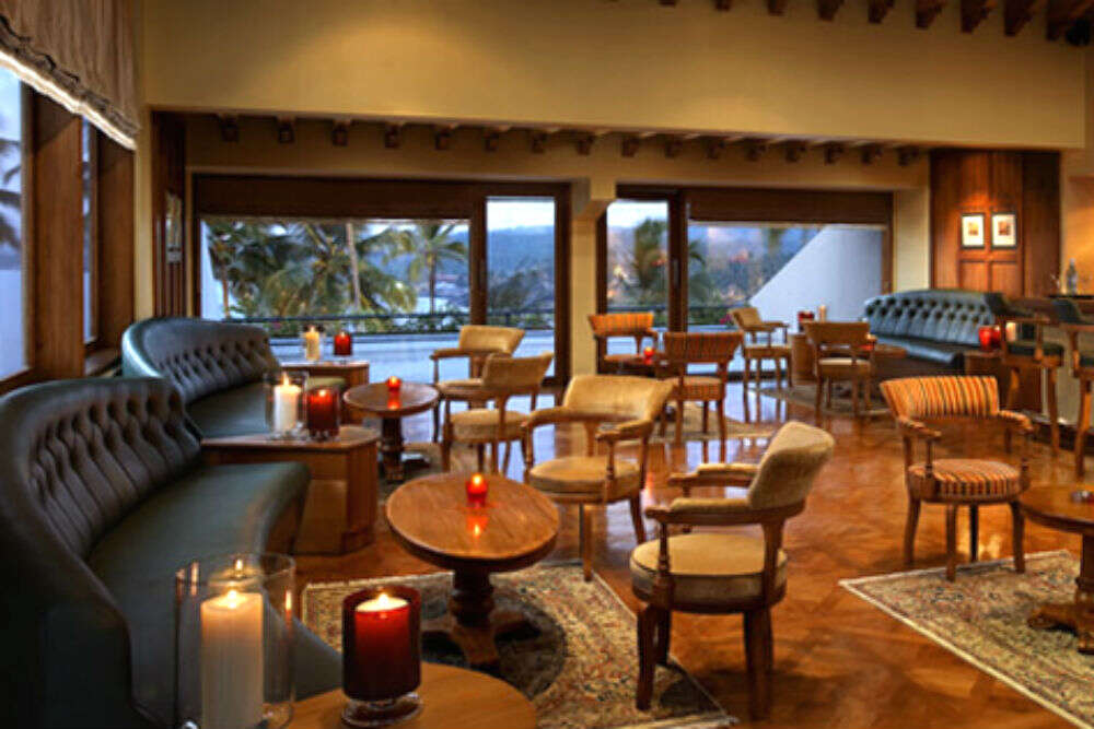 Sky Bar Leela Kempinski