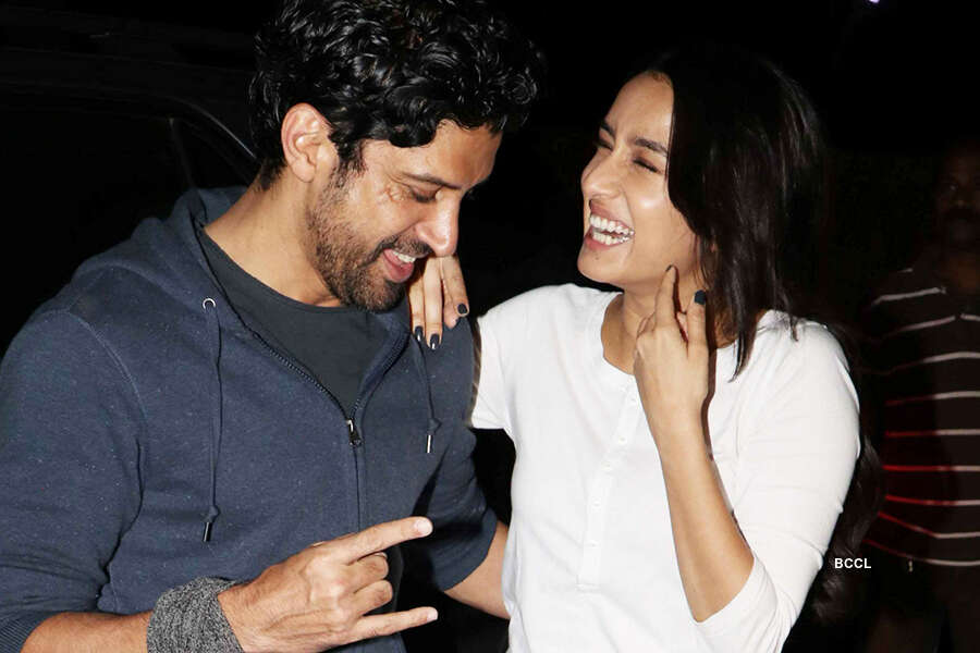 Sharddha, Farhan affair