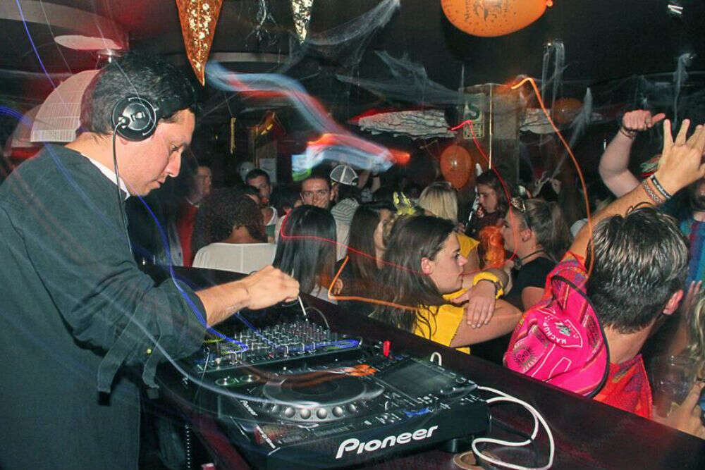 Mushrooms Nightclub and Bar
