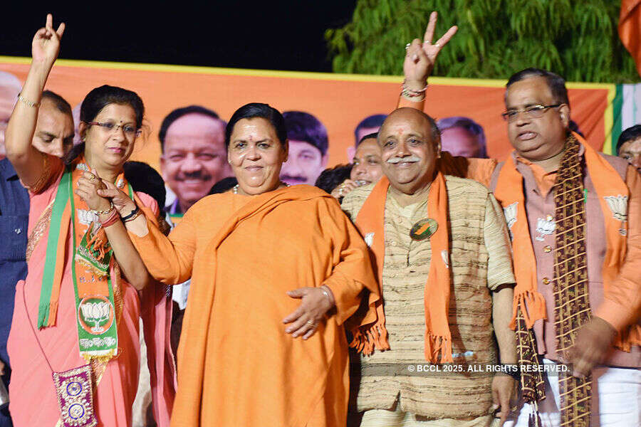 Uma Bharti pictures