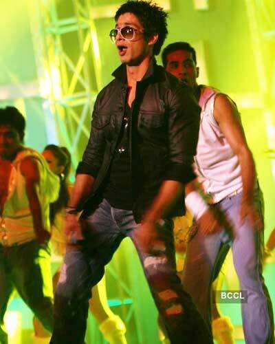 Awards & Performances