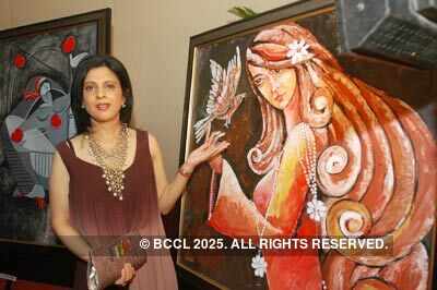 Art exhibition by Leena