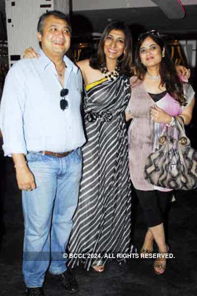 Poonam Dhillon's b'day party