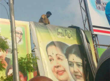 AIADMK merger: VK Sasikala banners removed from party headquarters in Chennai