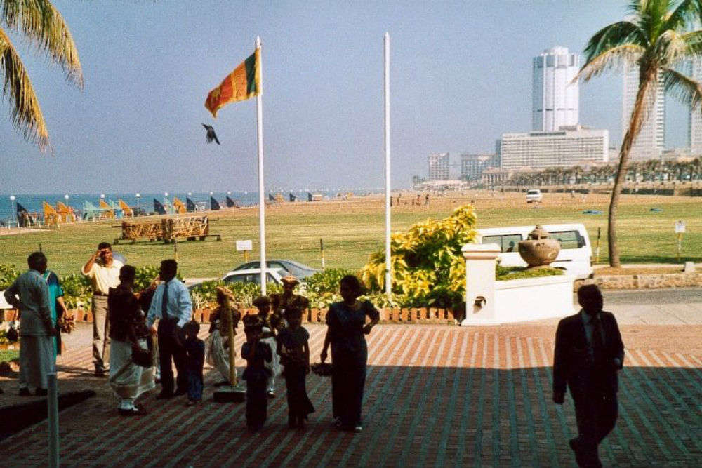 Galle face green. One Galle face Коломбо.