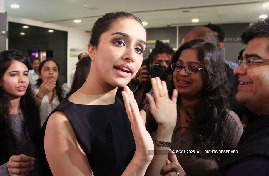 Shraddha to play Saina in biopic
