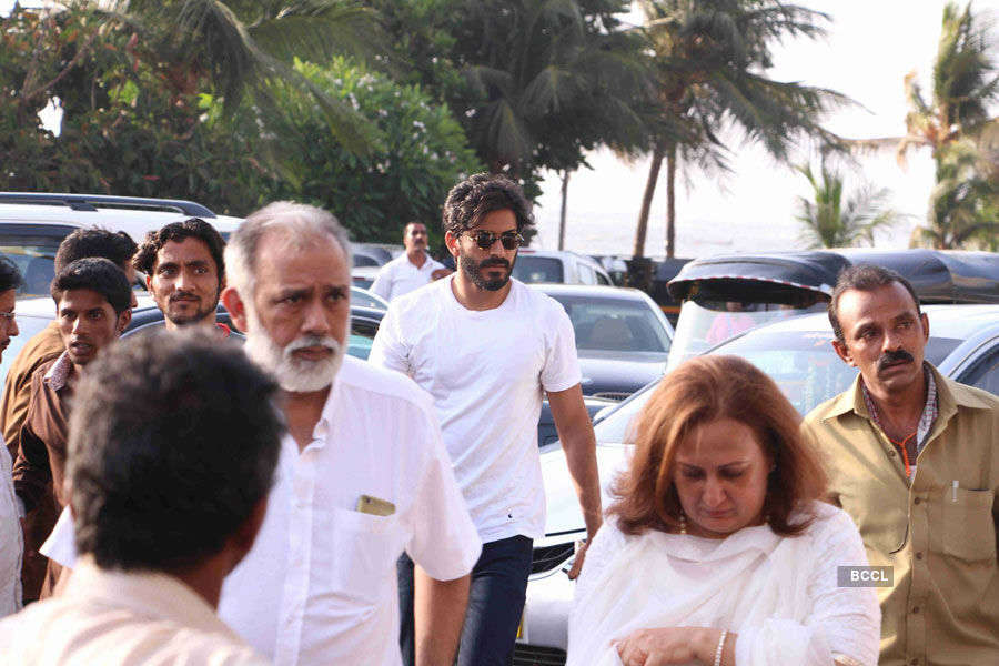 Sonam Kapoor's grandmother's prayer meet