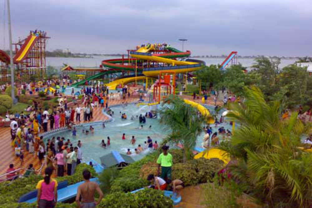 tourist places near hyderabad ocean park