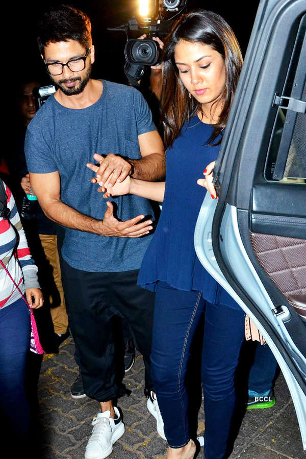 This romantic selfie of Shahid Kapoor and Mira Rajput is winning the internet