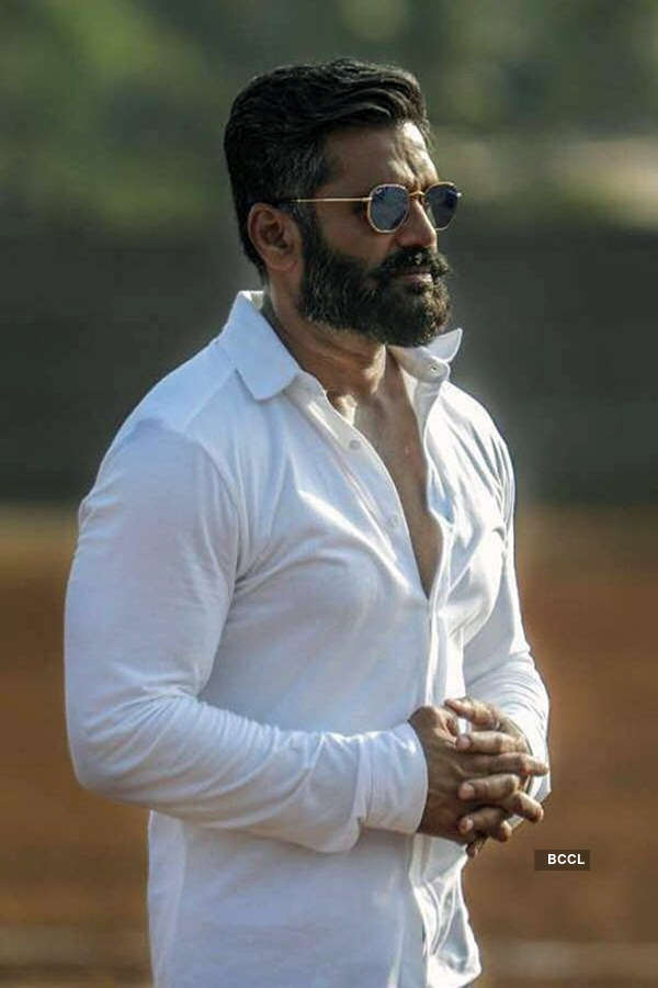 Suniel Shetty redefines hotness at the age of 55