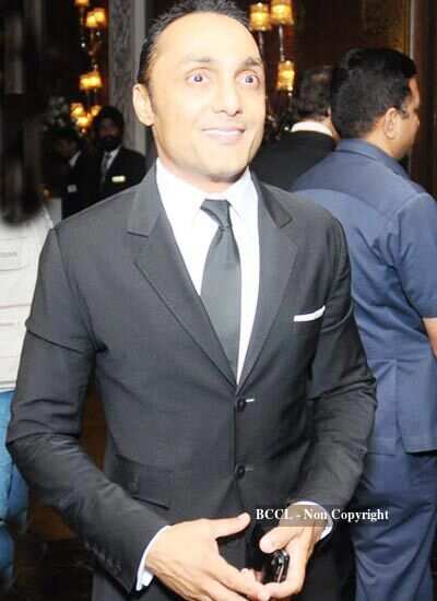 Rahat Riaz Rahat Charity Ball- The Etimes Photogallery Page 10