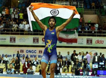 Wrestler Bajrang Punia wins gold at Asian Championships