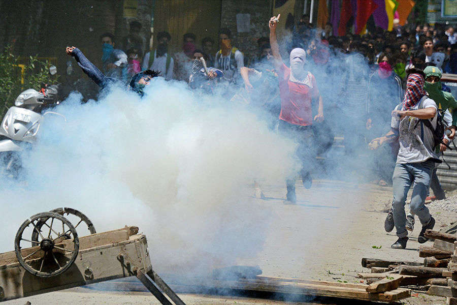 Srinagar’s college turns battleground as students clash with cops