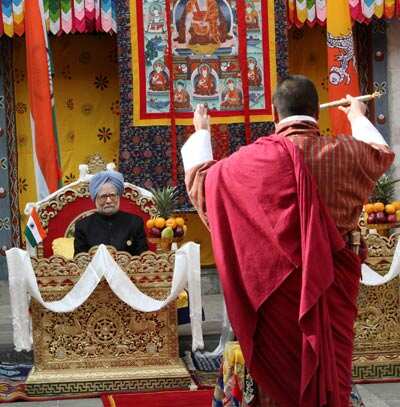 India, Bhutan sign hydro project