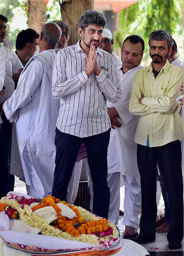 Chandraswami's funeral