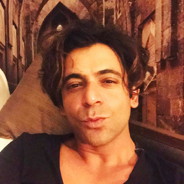 Comedian Sunil Grover in legal trouble, live show gets cancelled