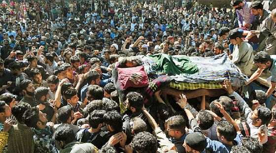 Kashmir News The Politics Of Funeral In Kashmir India News