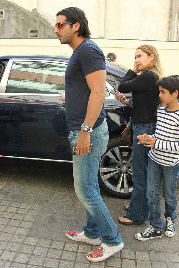 Paparazzi photos of Bollywood actors and actresses