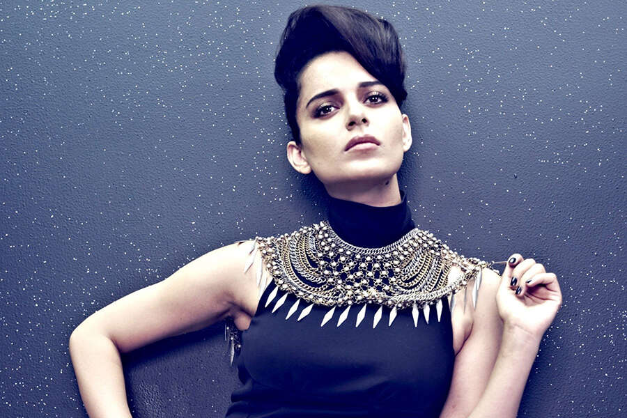 Kangana Ranaut looks sensuous