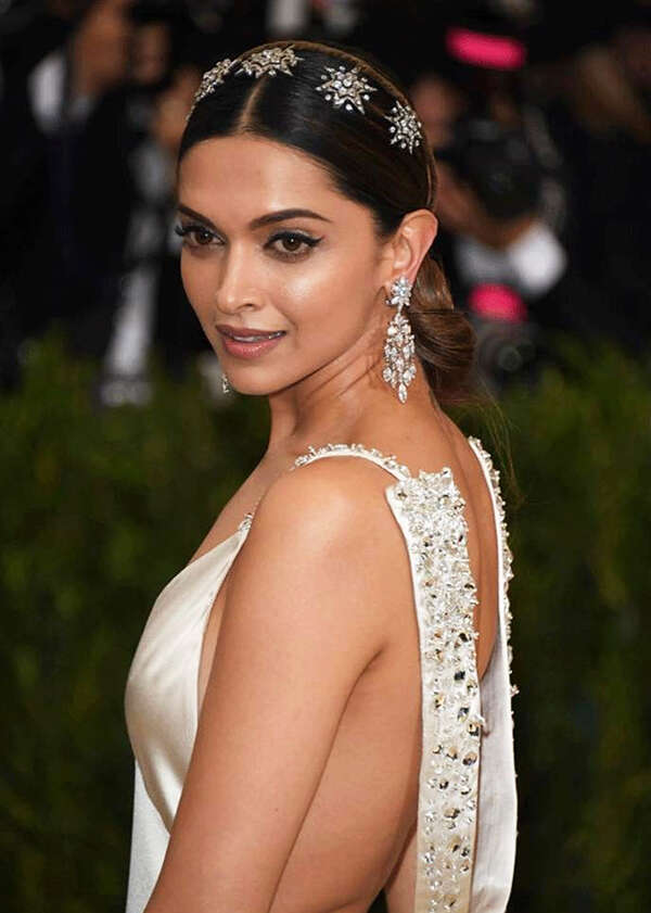 Deepika poses in white dress