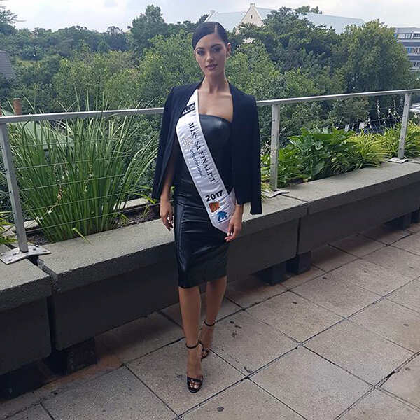 Demi-Leigh Nel-Peters gets robbed in London