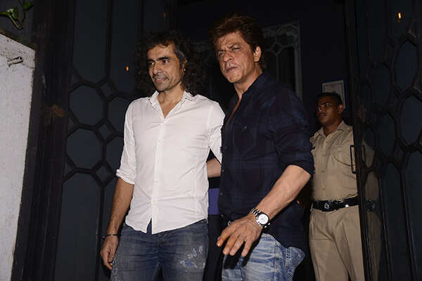 Shah Rukh Khan and Imtiaz Ali spotted in Bandra
